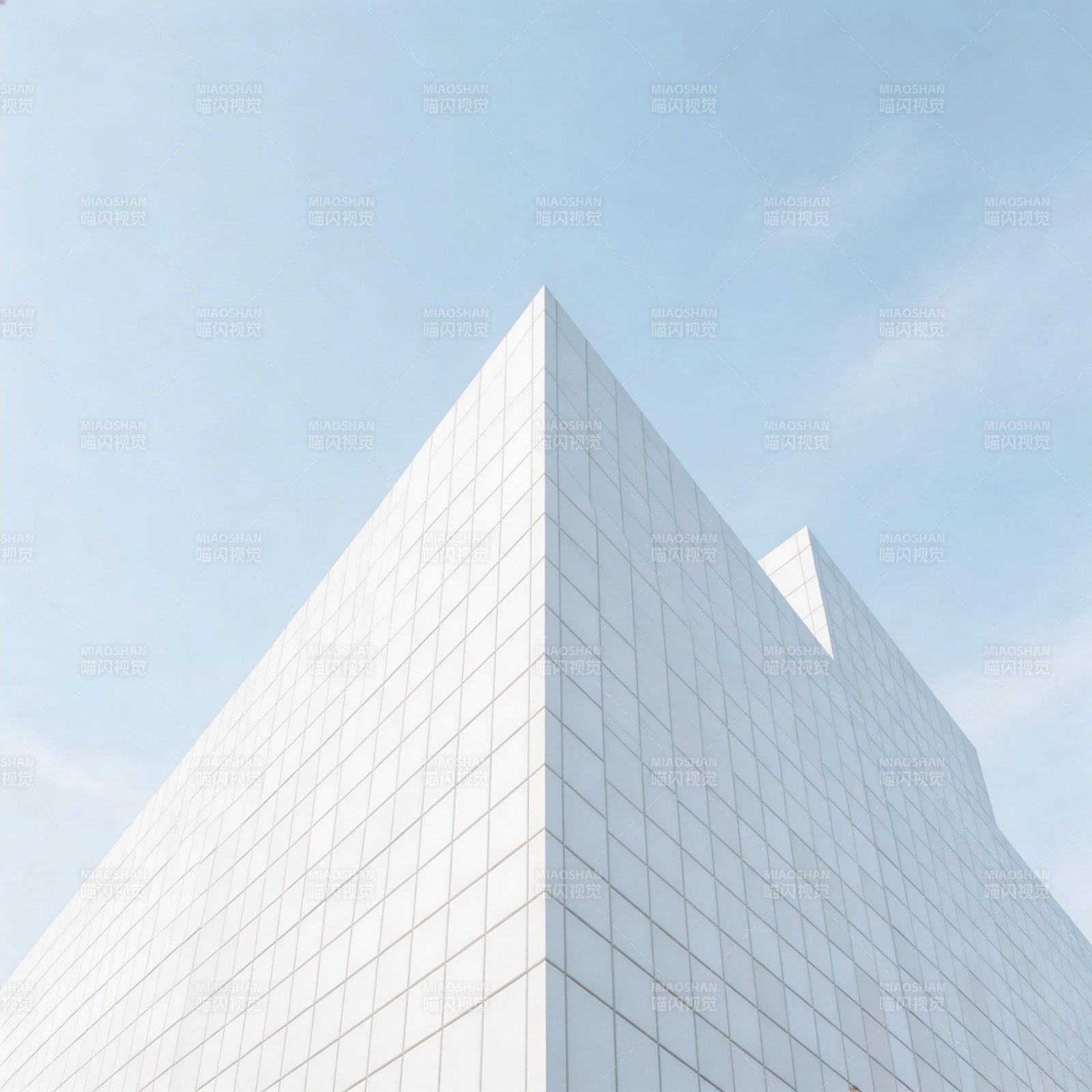 现代建筑之巅图片