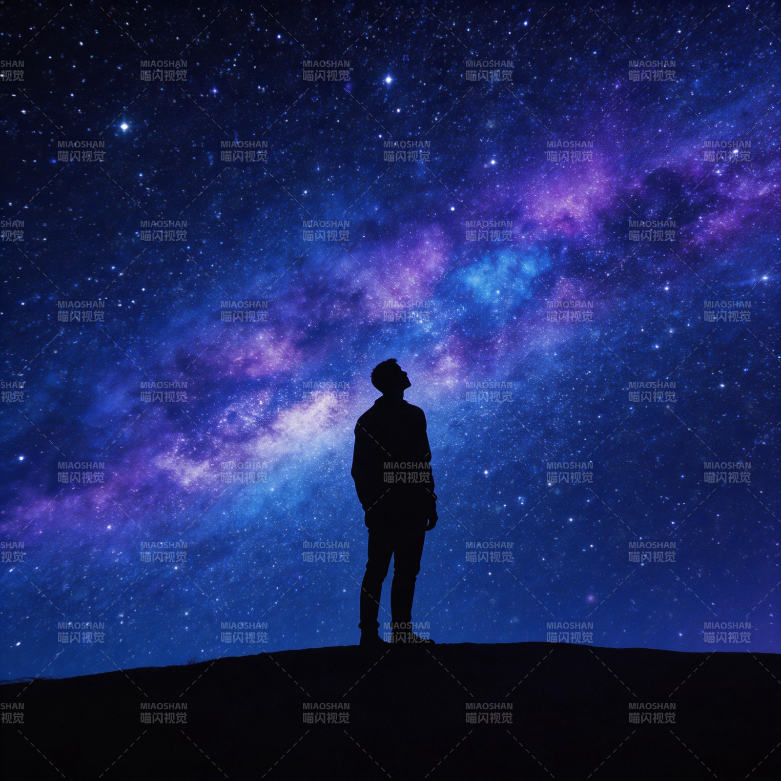 仰望星空的人图片