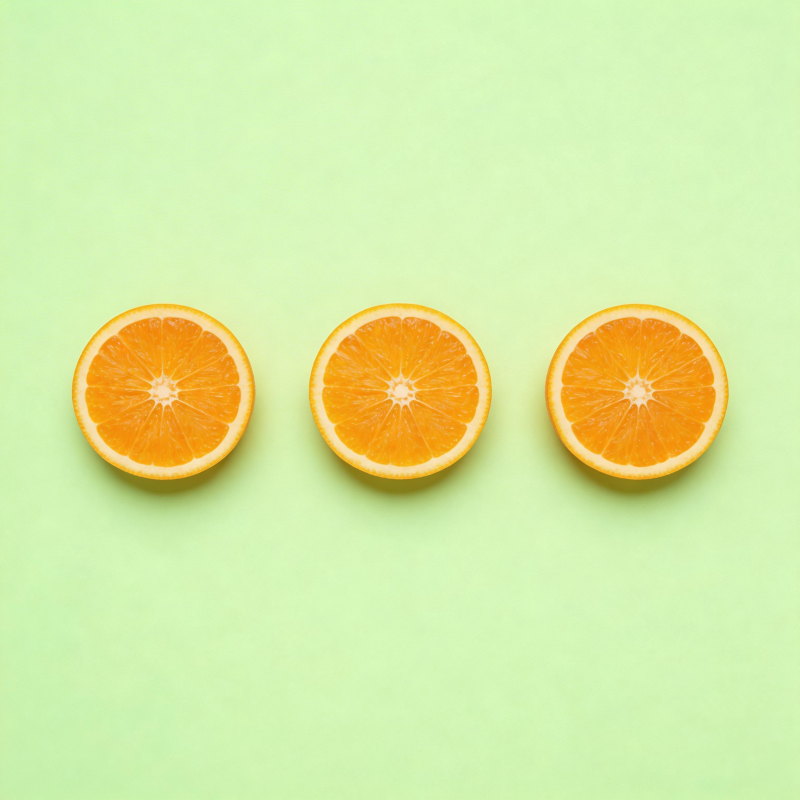三片橙子切片图片