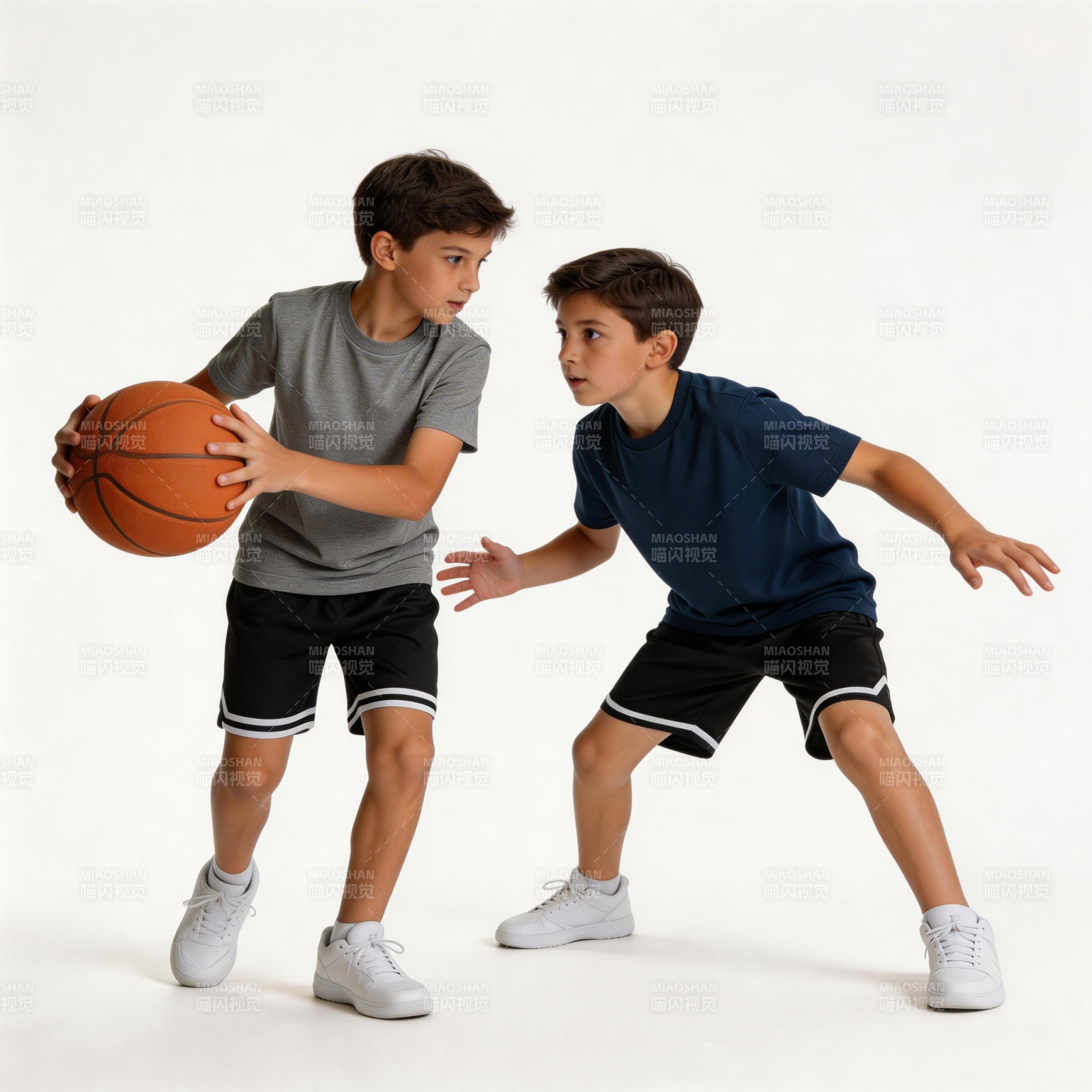 少年篮球对决图片