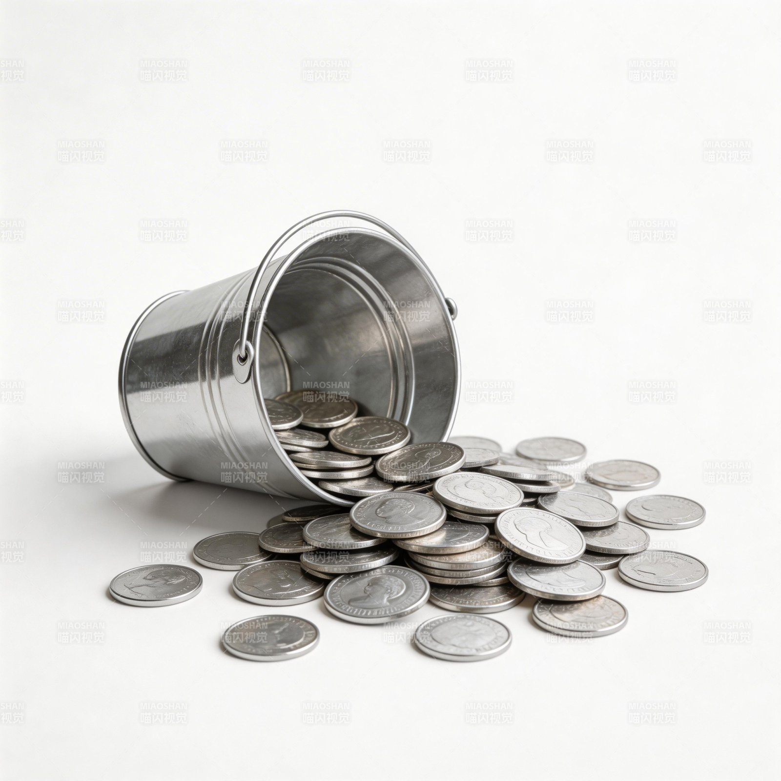 钱币倾泻而出图片