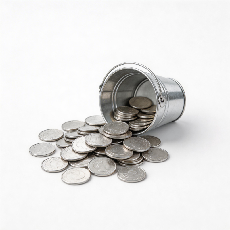 银币溢出小桶图片