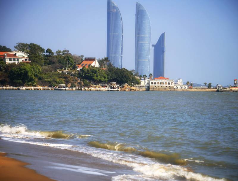 厦门海岸线风光图片