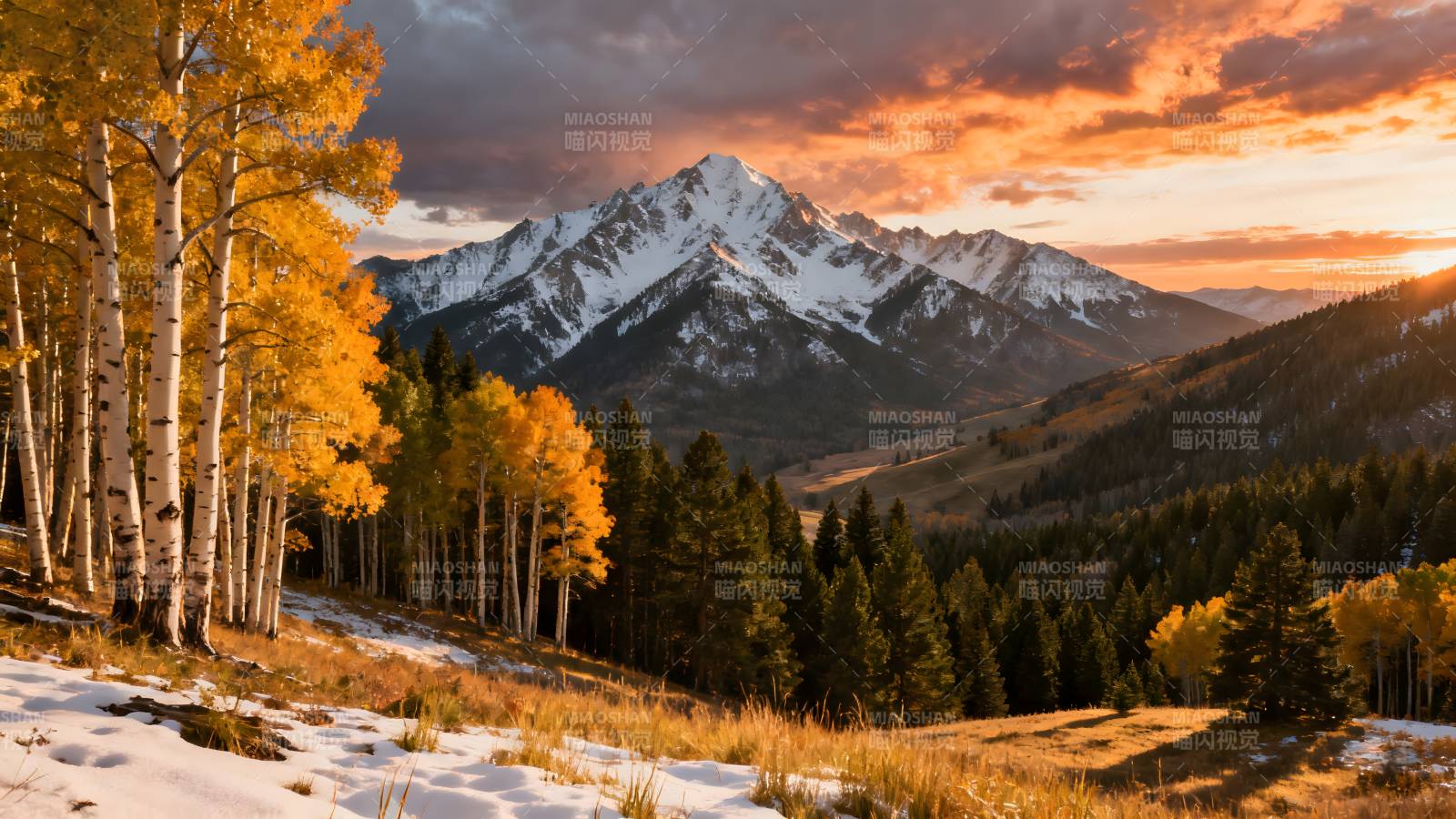 秋山雪峰日落图片