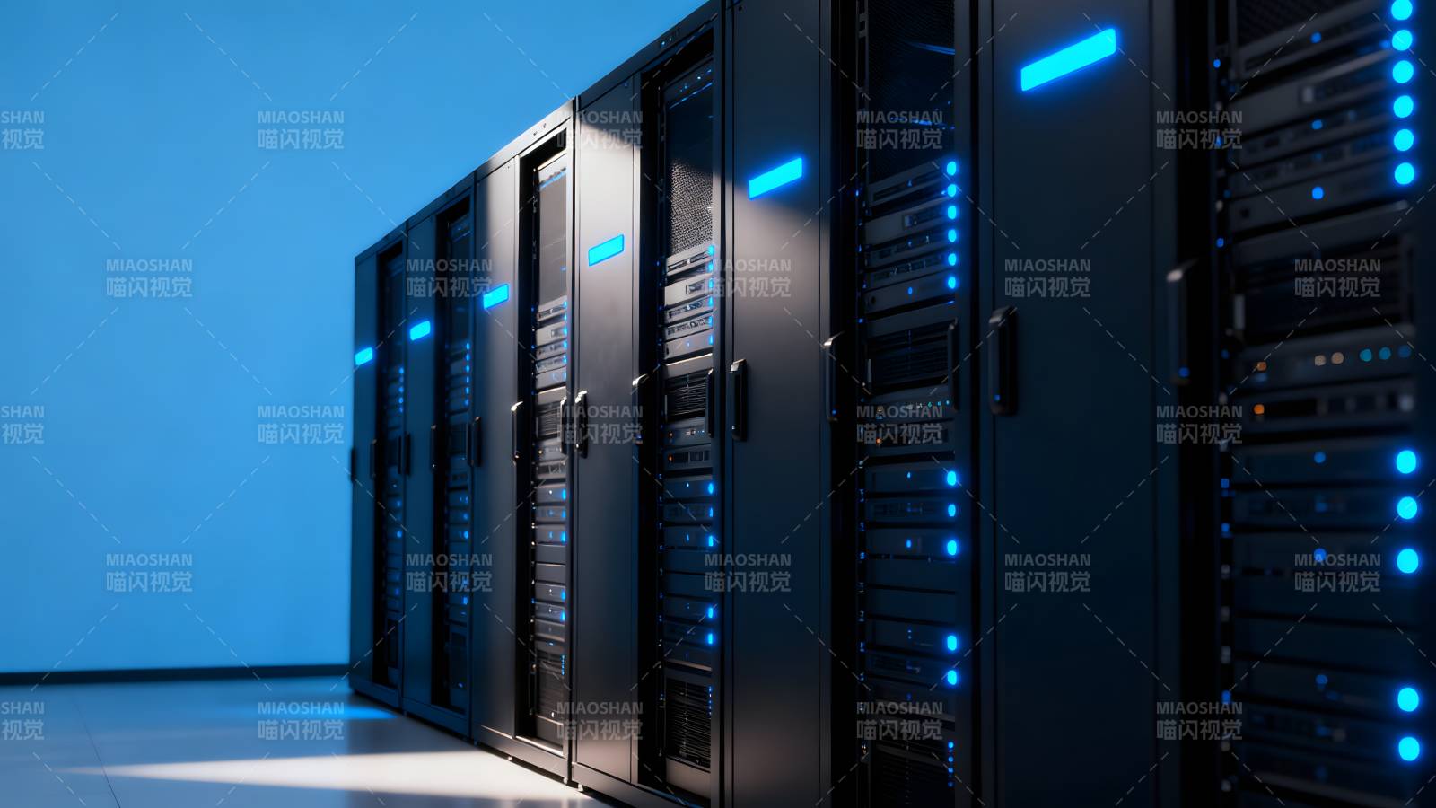 数据中心服务器阵列图片