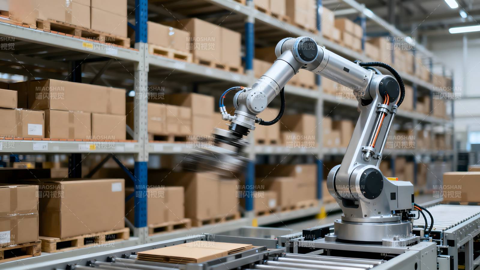 智能仓储机器人图片