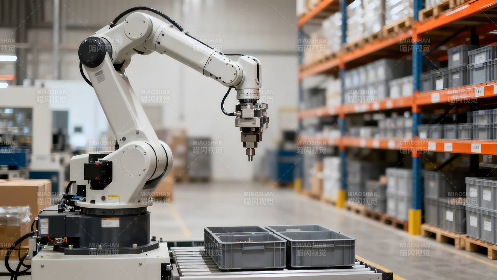 智能仓储机器人图片