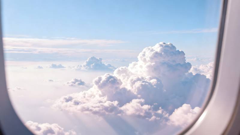 窗外云海美景图片