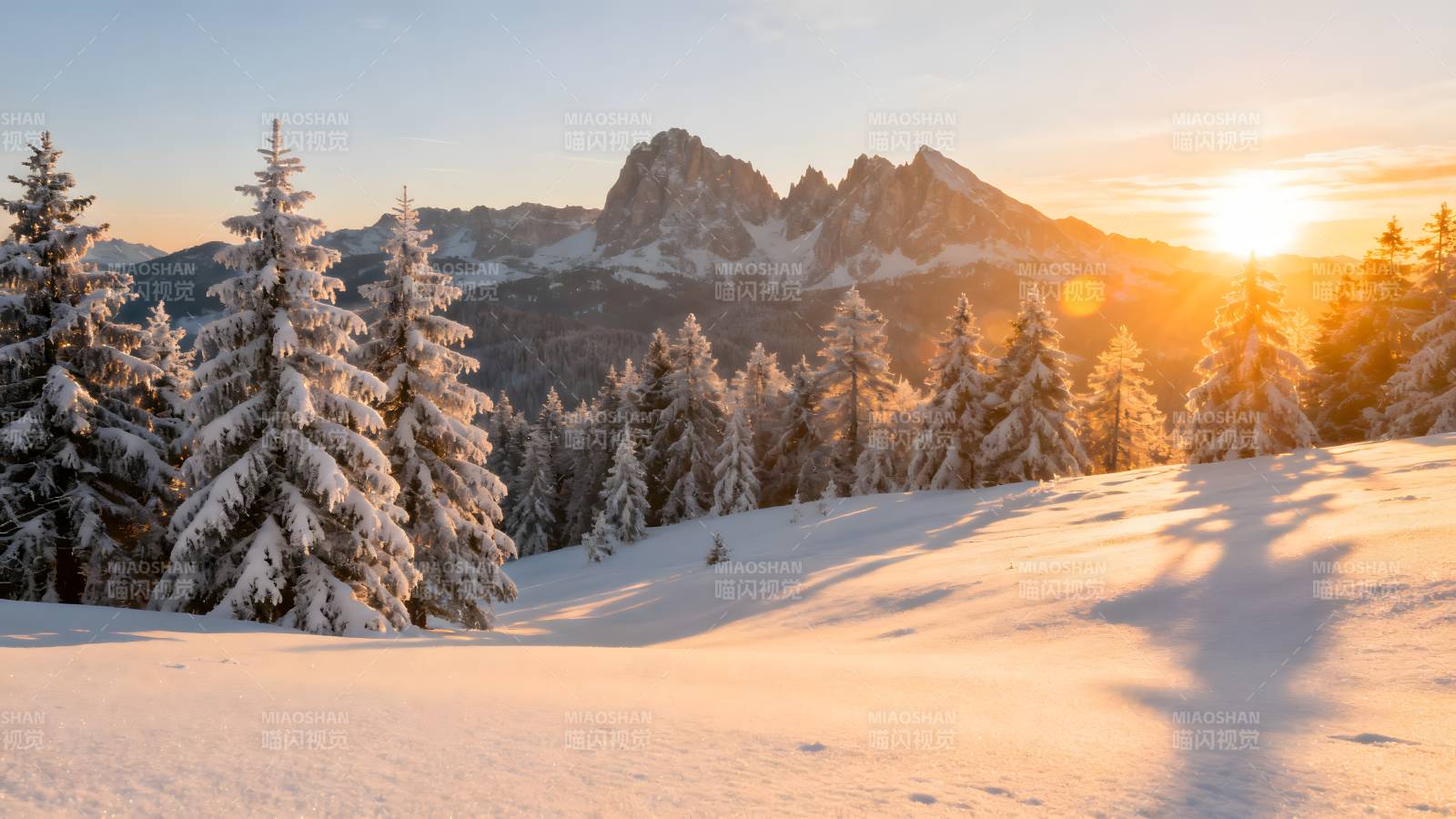 雪峰日出美景图片