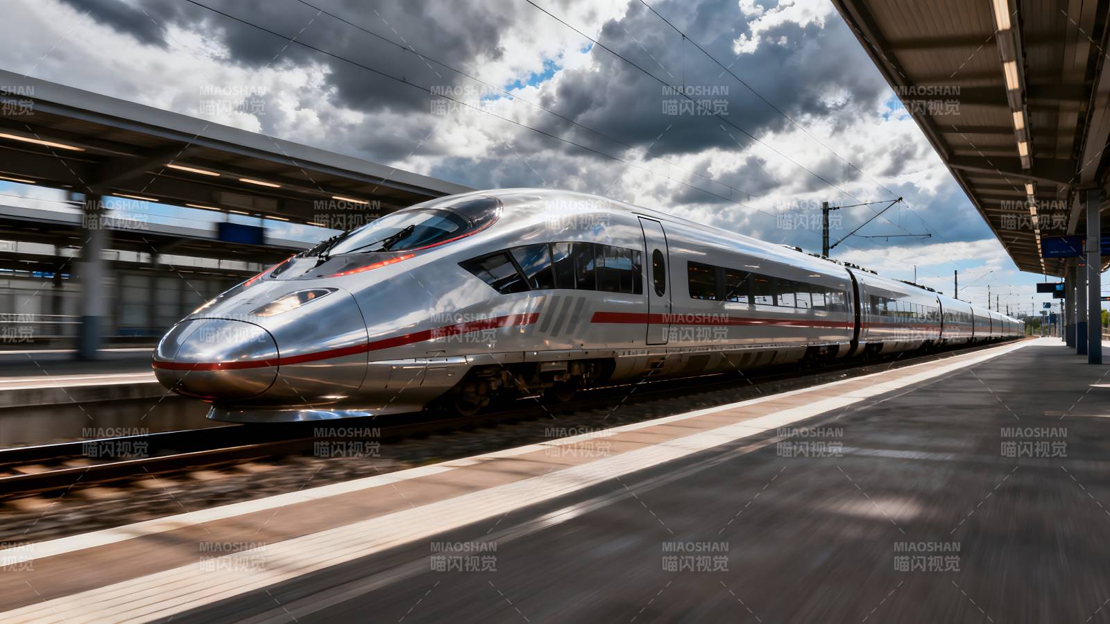 高速列车进站图片