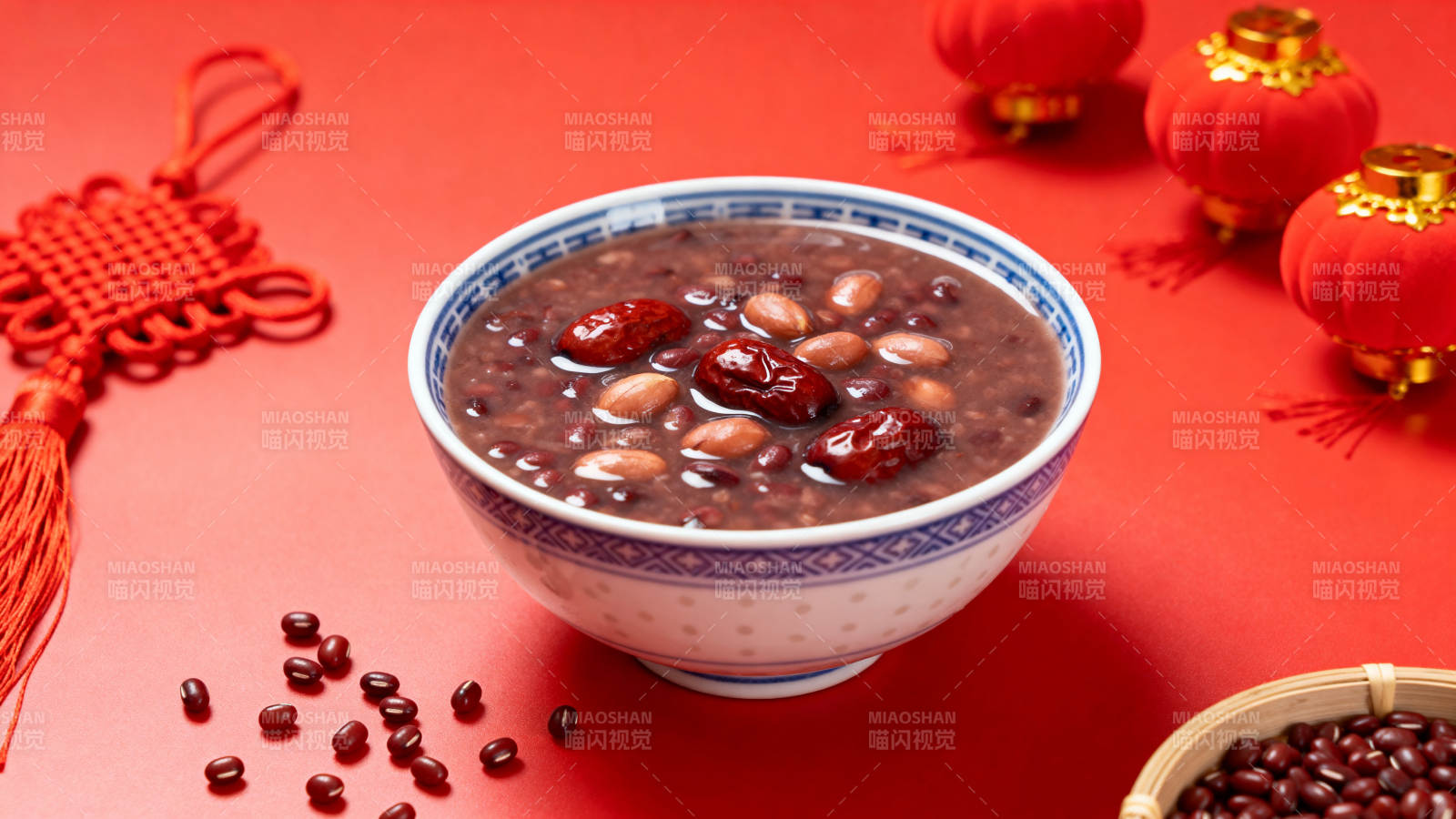 腊八粥迎新春图片