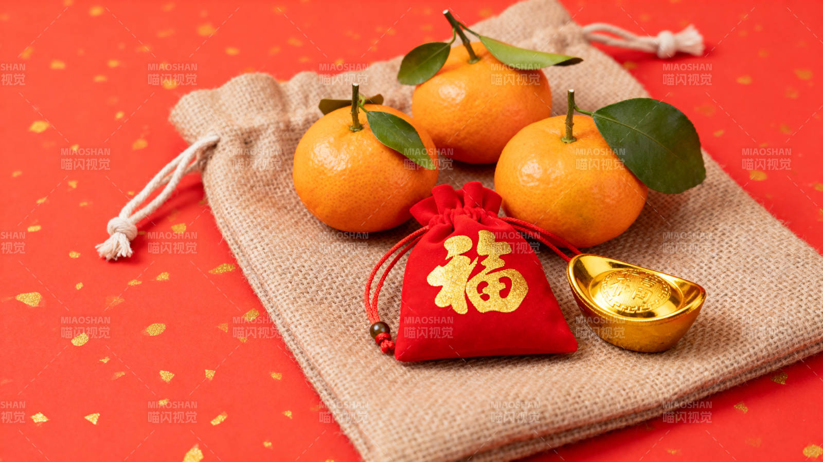 新春福袋与金桔图片