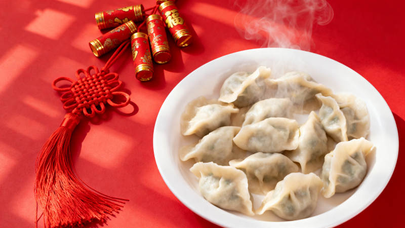 热腾腾的饺子年味浓图片