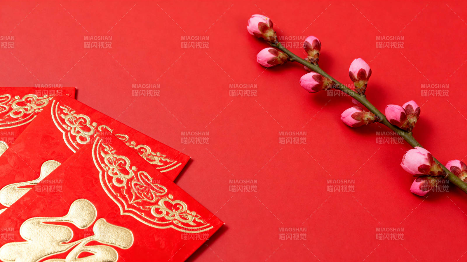 红梅喜庆迎新春图片