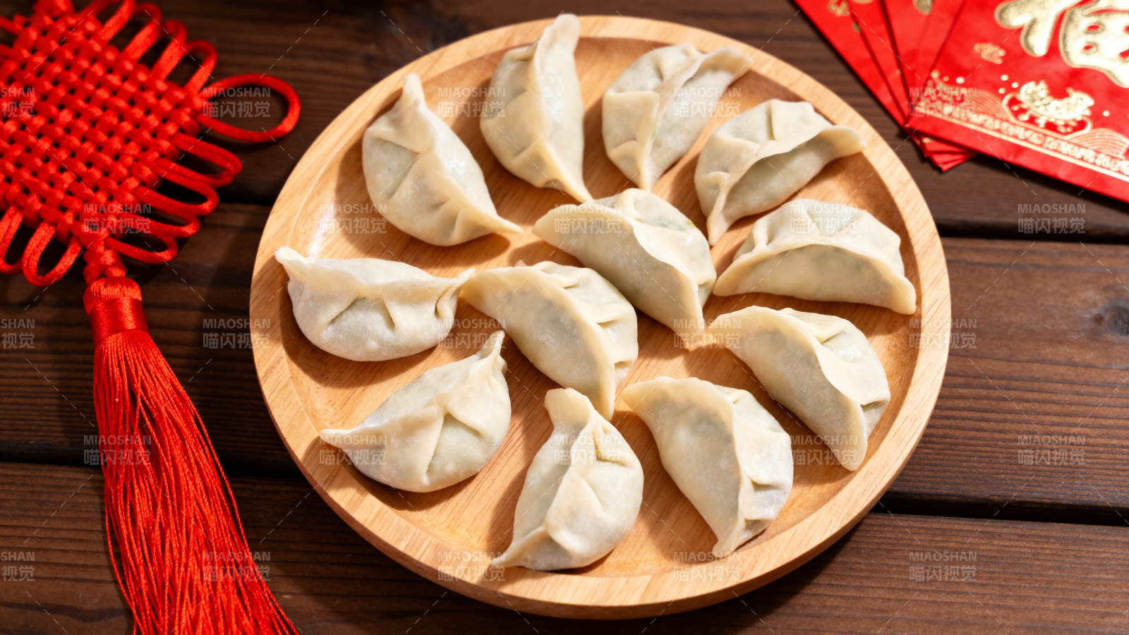 饺子迎新春图片