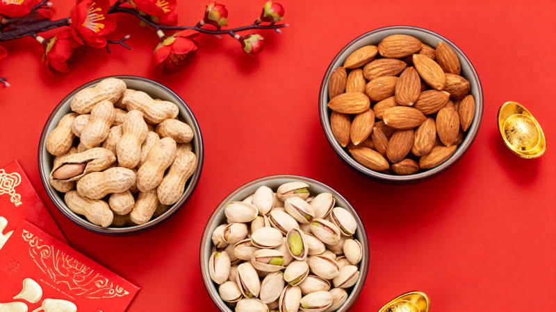 新春坚果礼盒图片