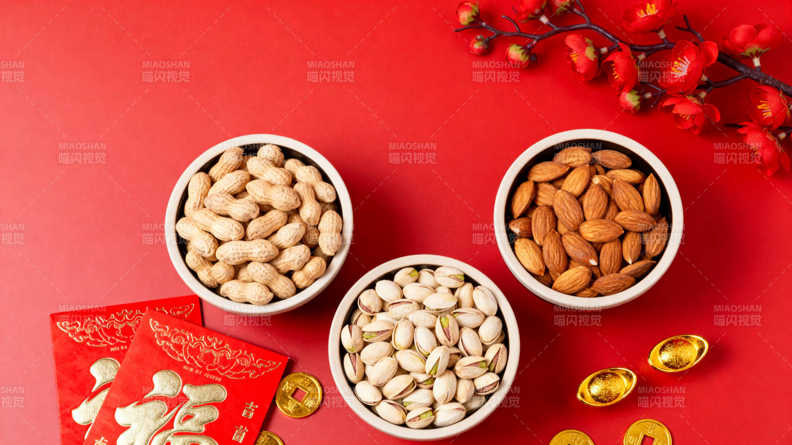 新春坚果礼盒图片