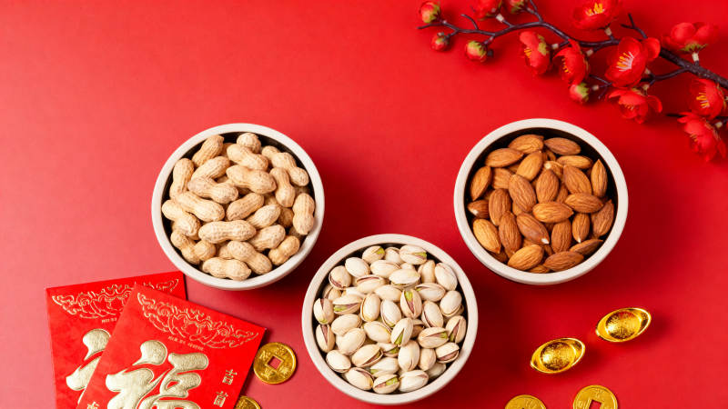 新春坚果礼盒图片