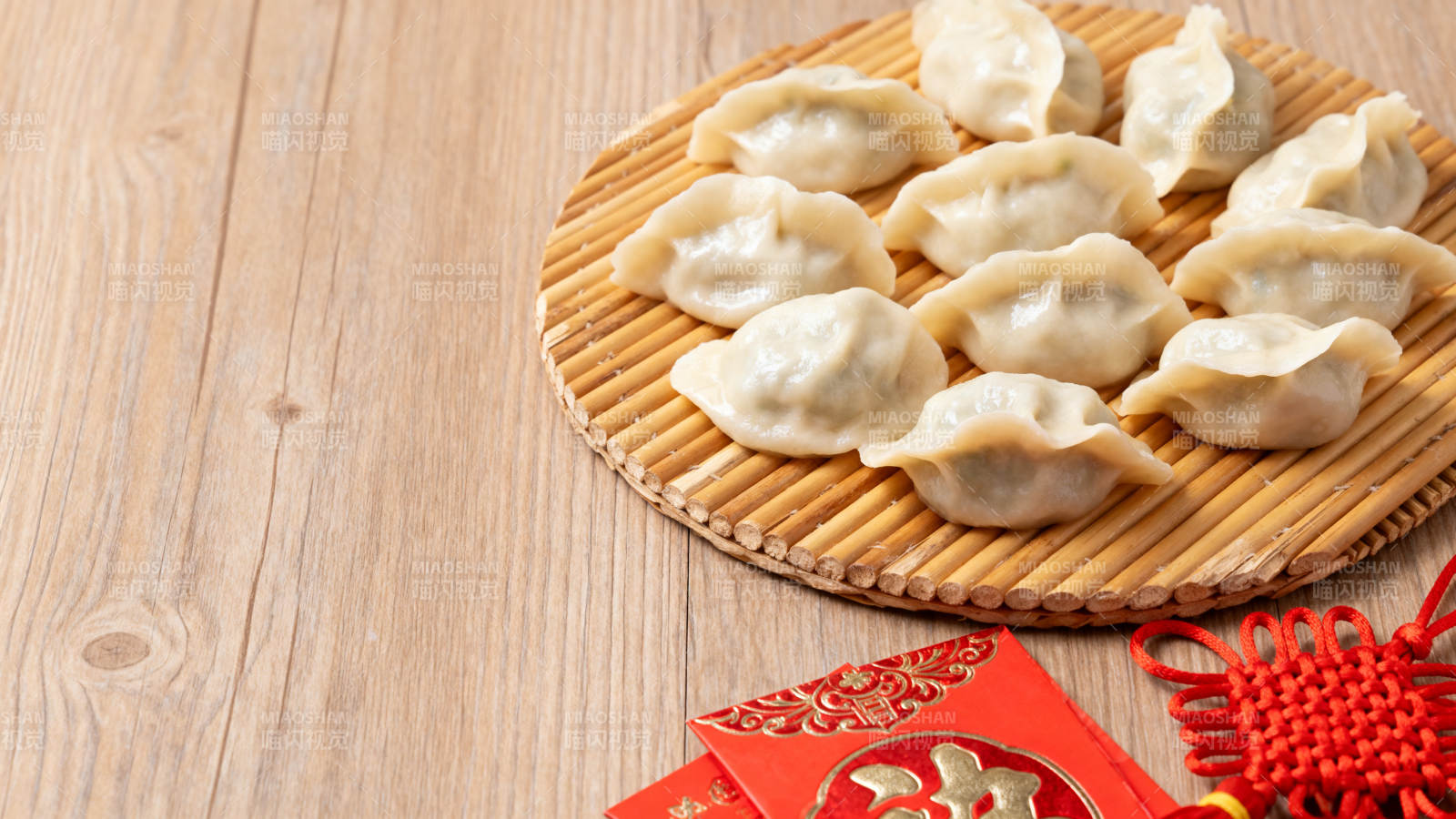 饺子迎新春图片