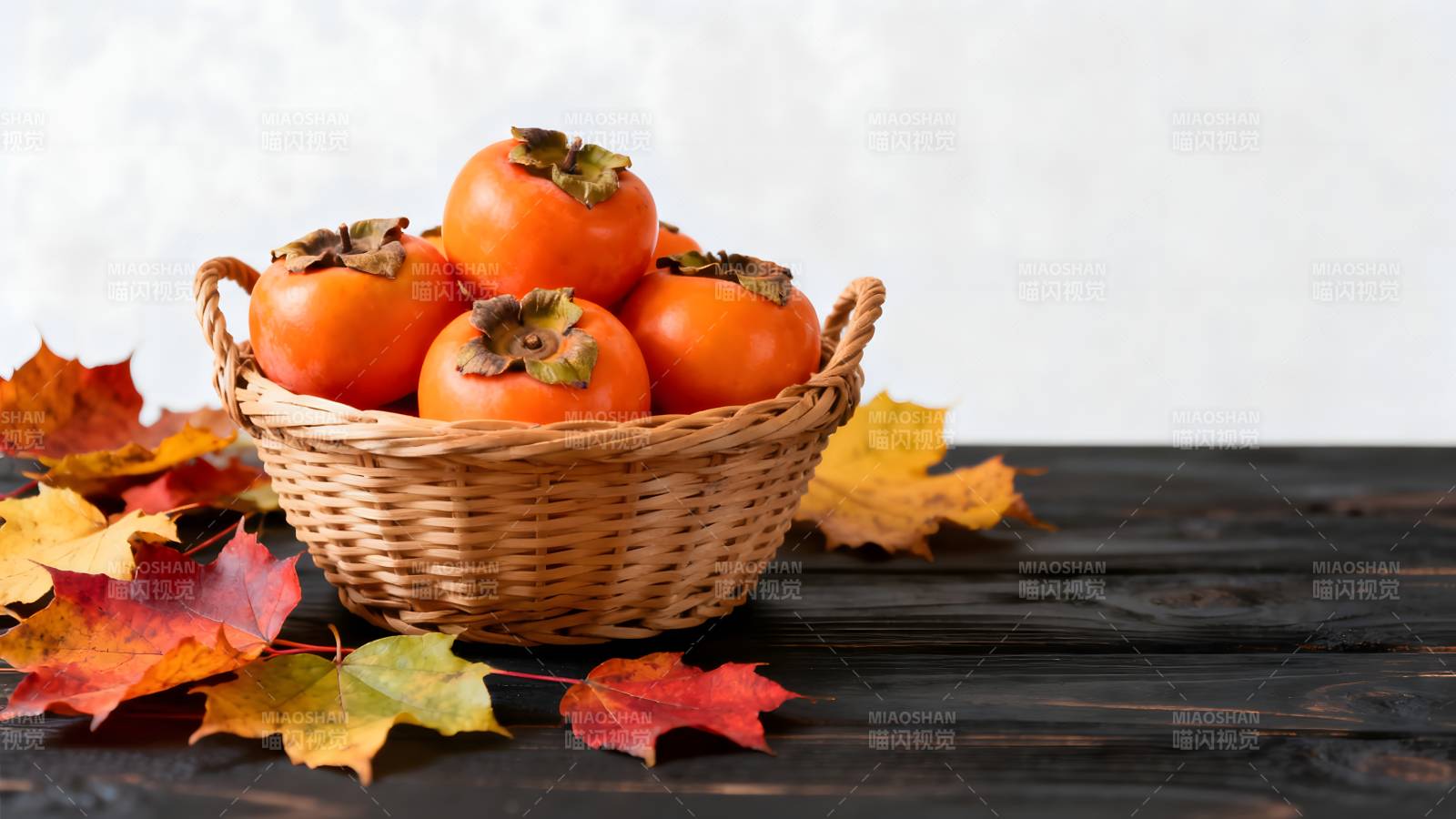 秋日柿子篮图片