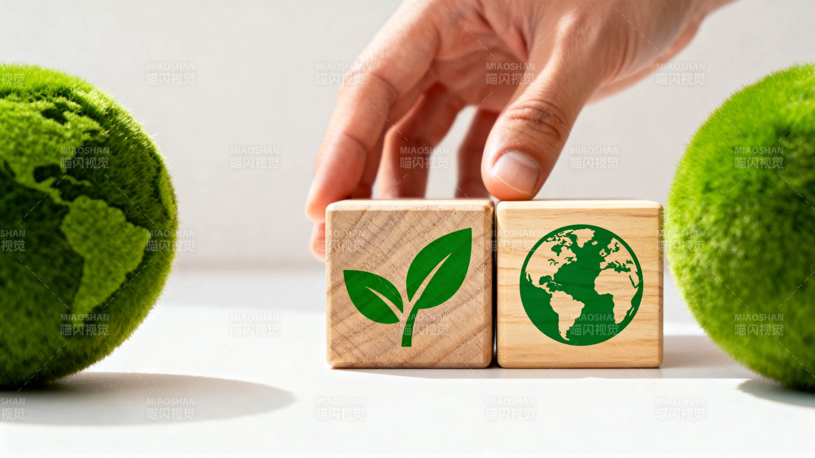 绿色地球 环保未来图片