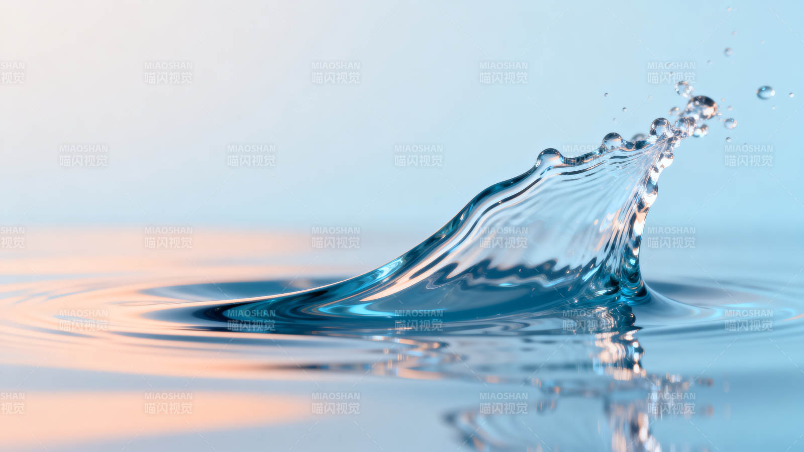 水花飞溅瞬间图片