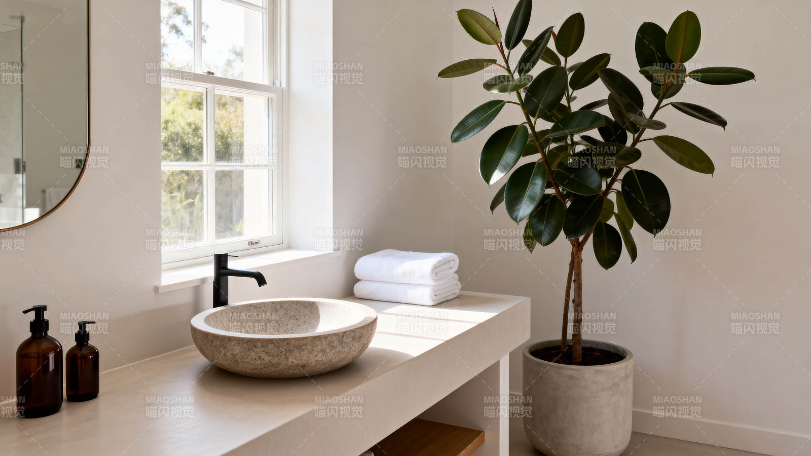 简约浴室绿植点缀图片