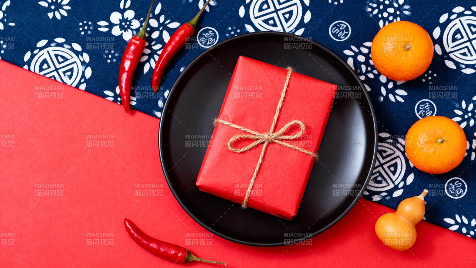 春节礼物布置图片
