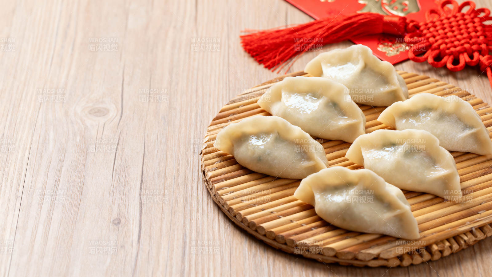 饺子迎新春图片