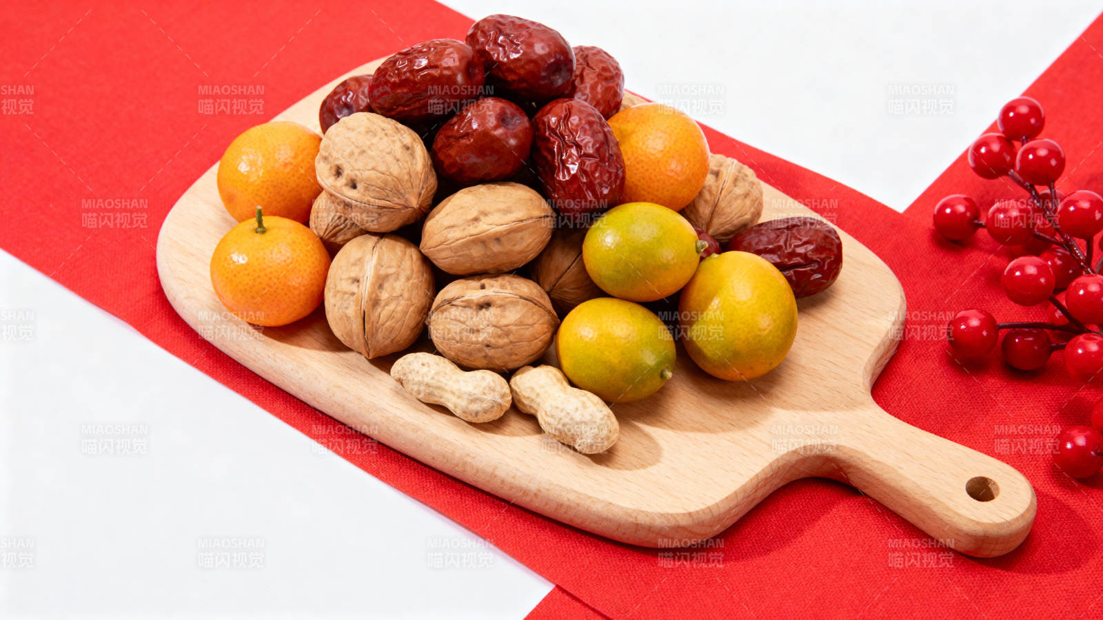 坚果果干摆盘图片