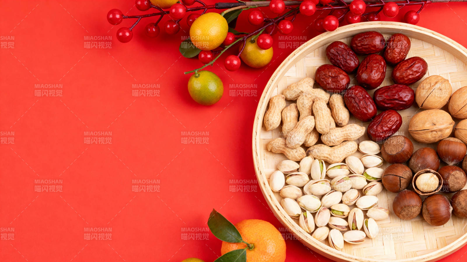 坚果果干拼盘图片