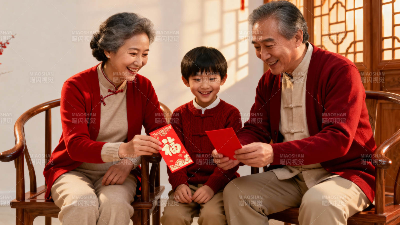 春节团圆喜气洋洋图片