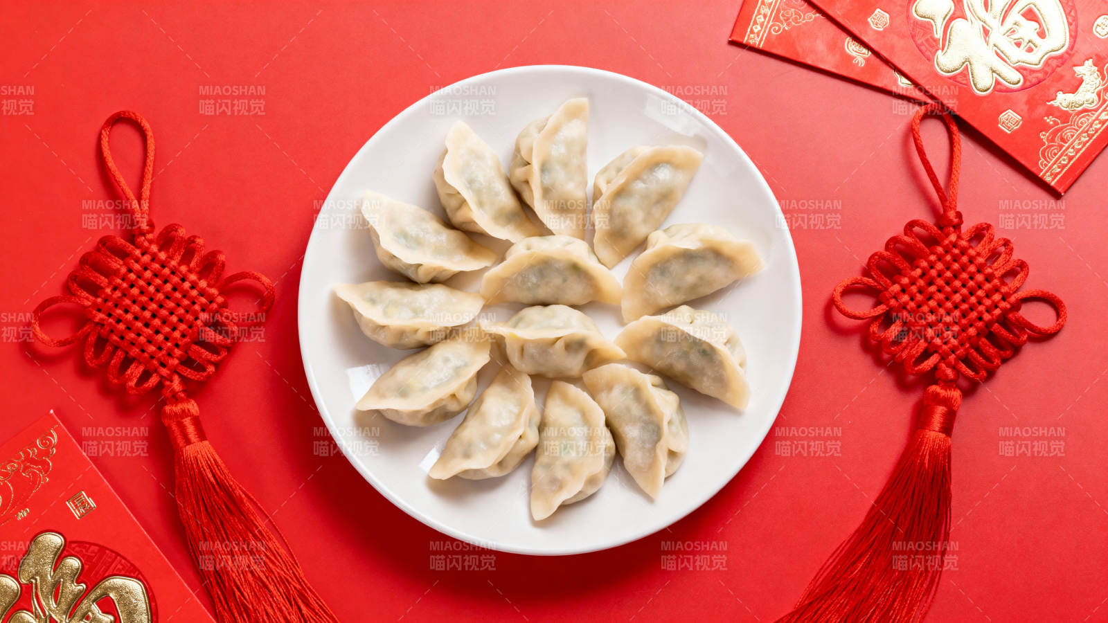 春节饺子喜庆红图片