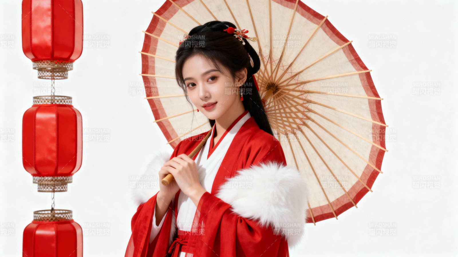 红衣女子持伞赏灯图片