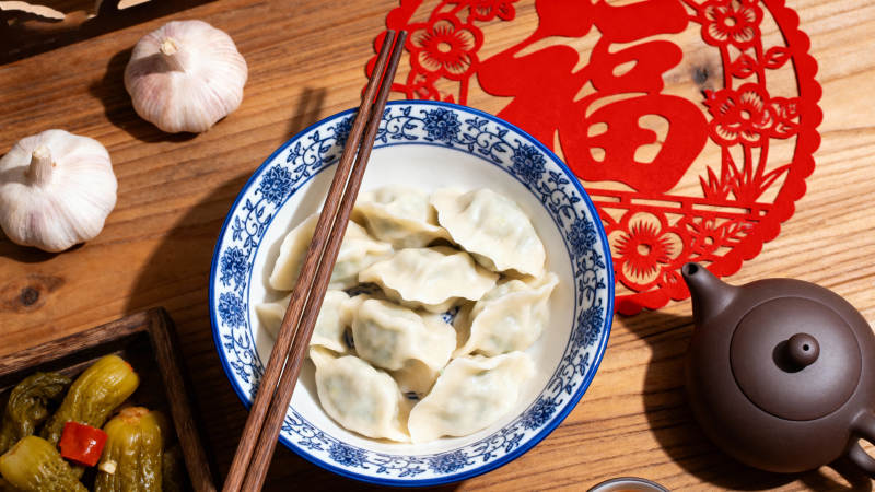 饺子迎春 福满桌图片