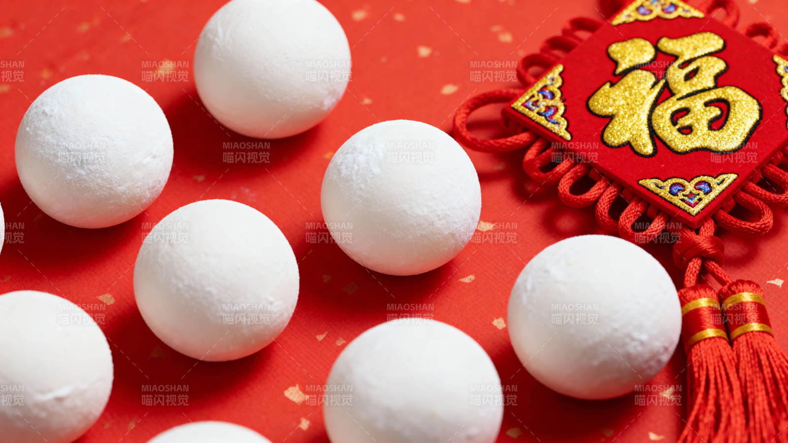 元宵节团圆汤圆图片