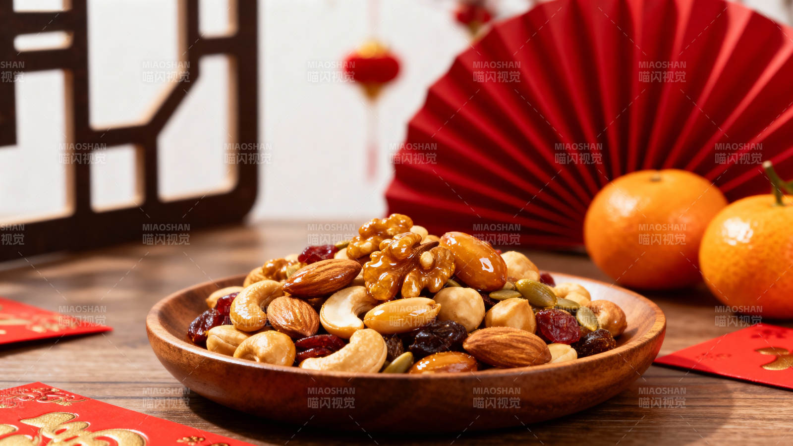 新春坚果盛宴图片