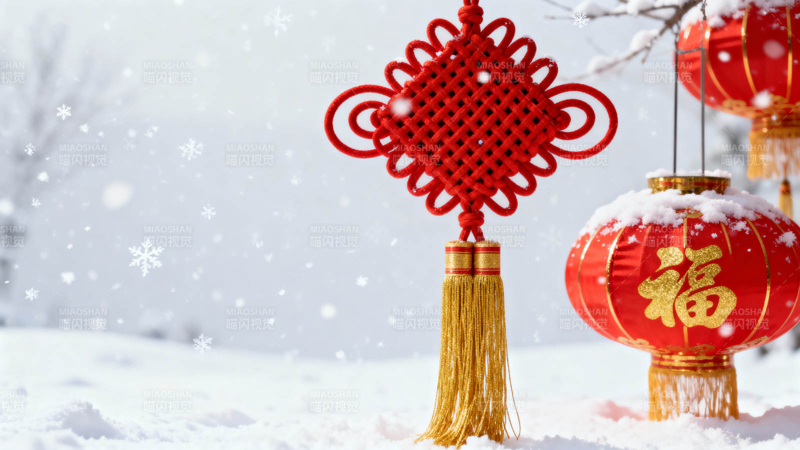 雪中红灯笼图片