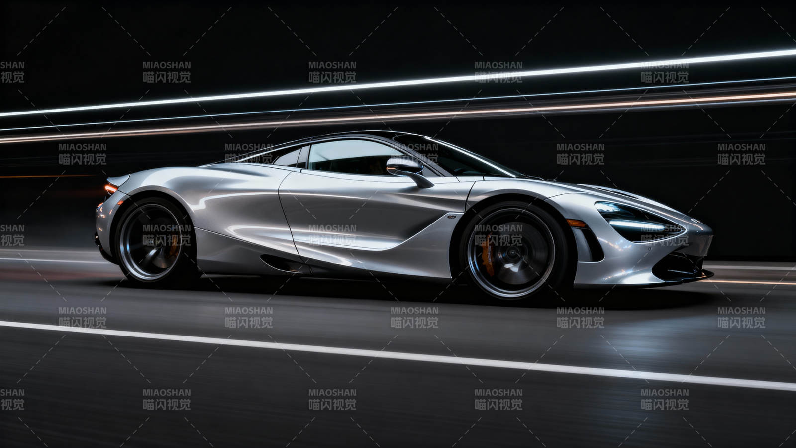 银色超跑疾驰夜路图片