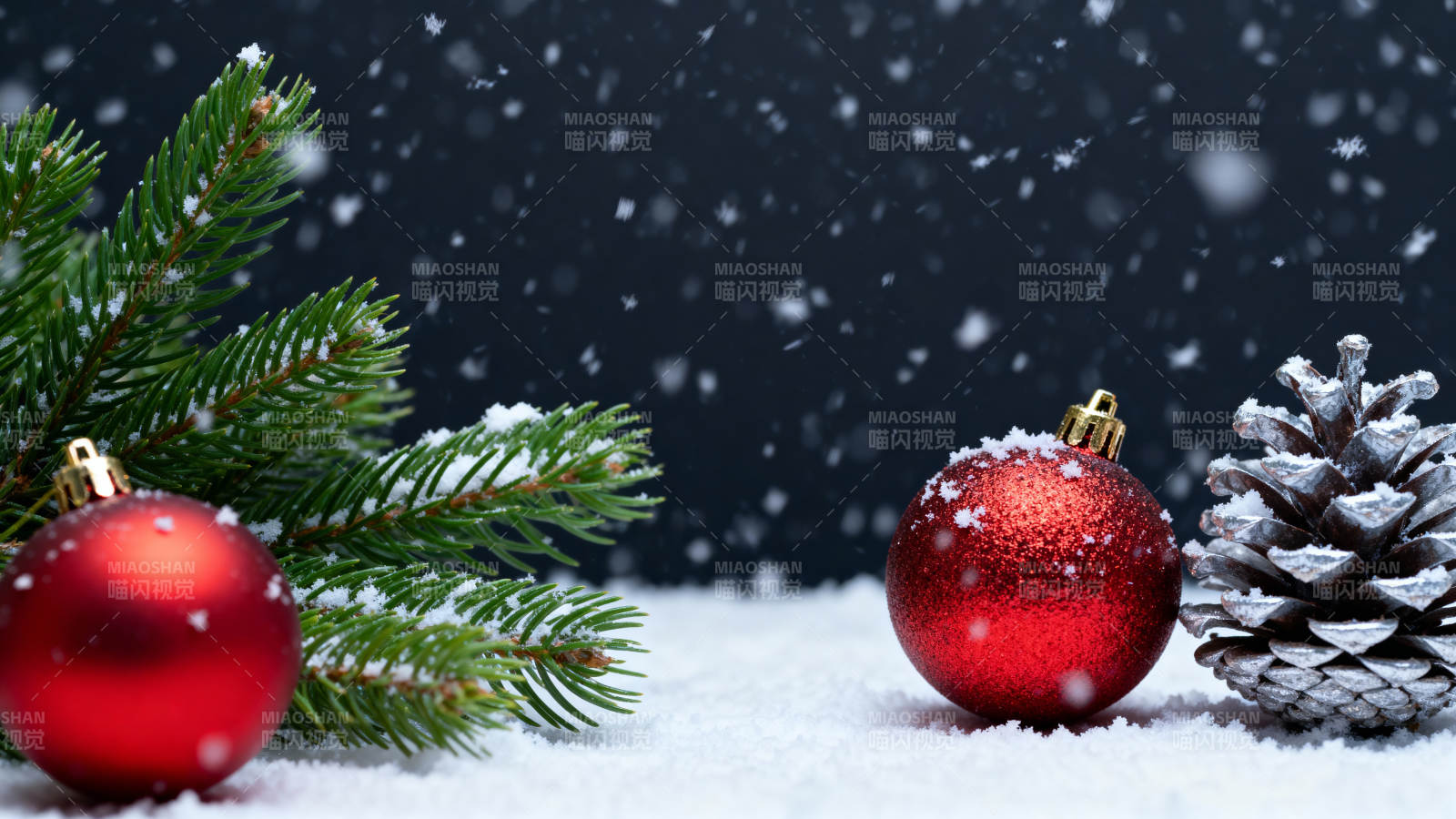 圣诞雪景装饰图片