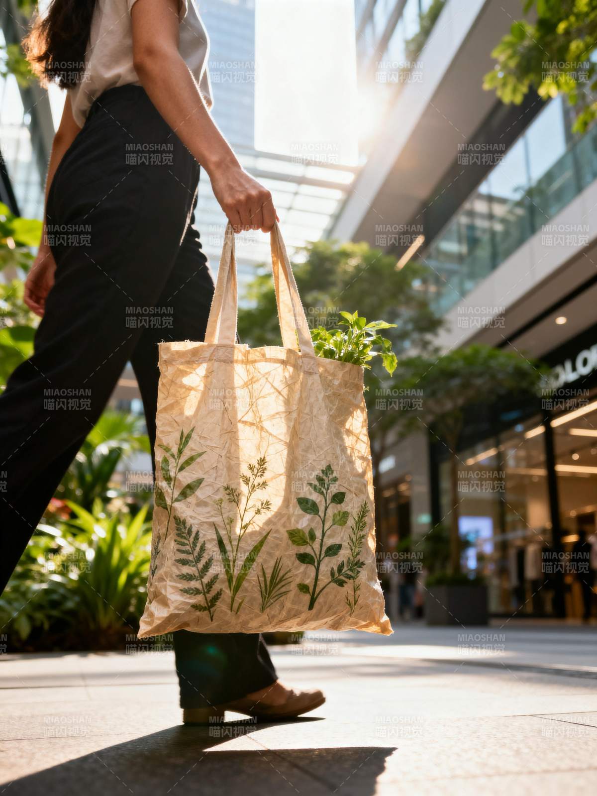 绿意出行 环保随行图片