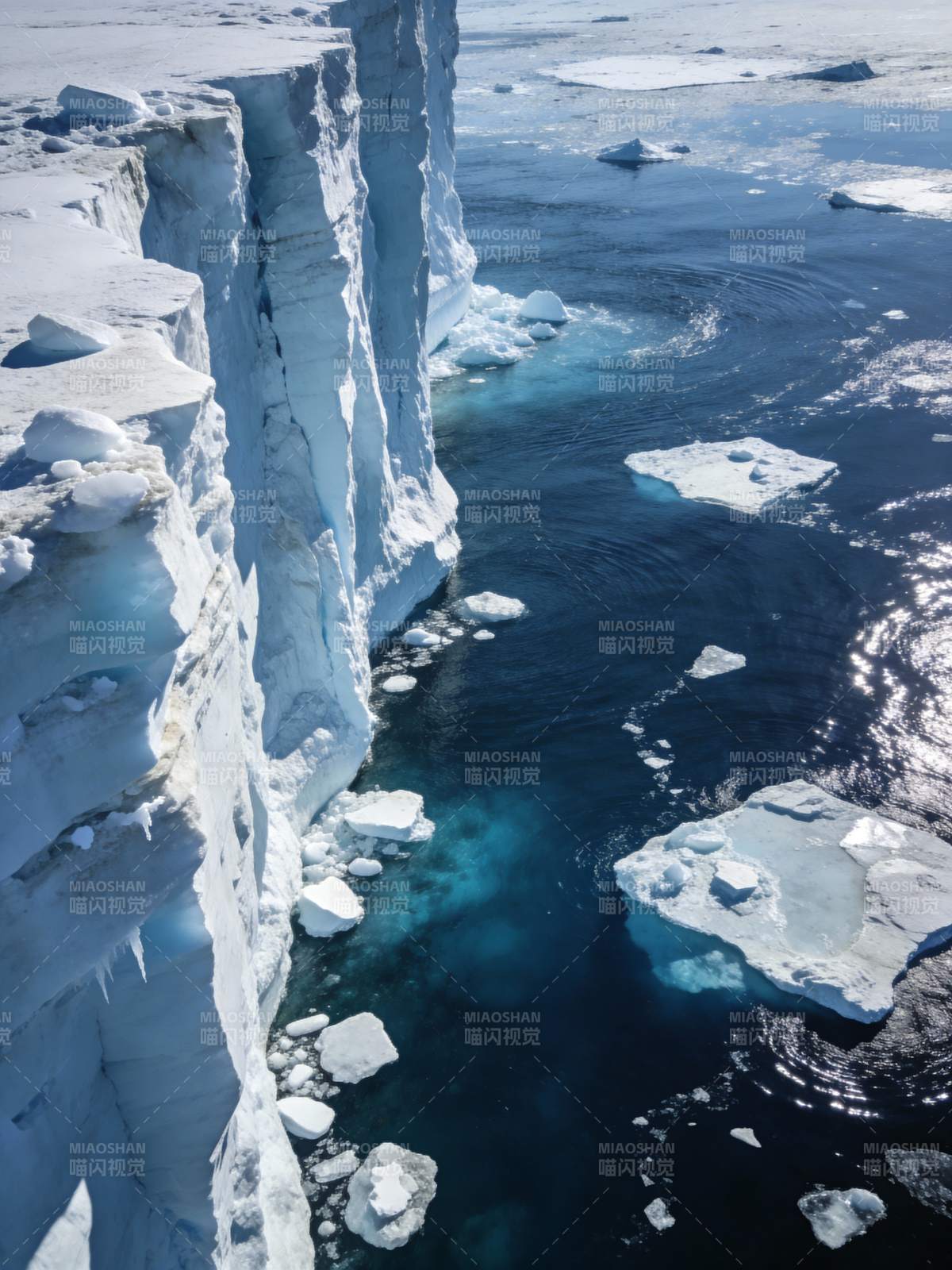 冰崖与碧海图片