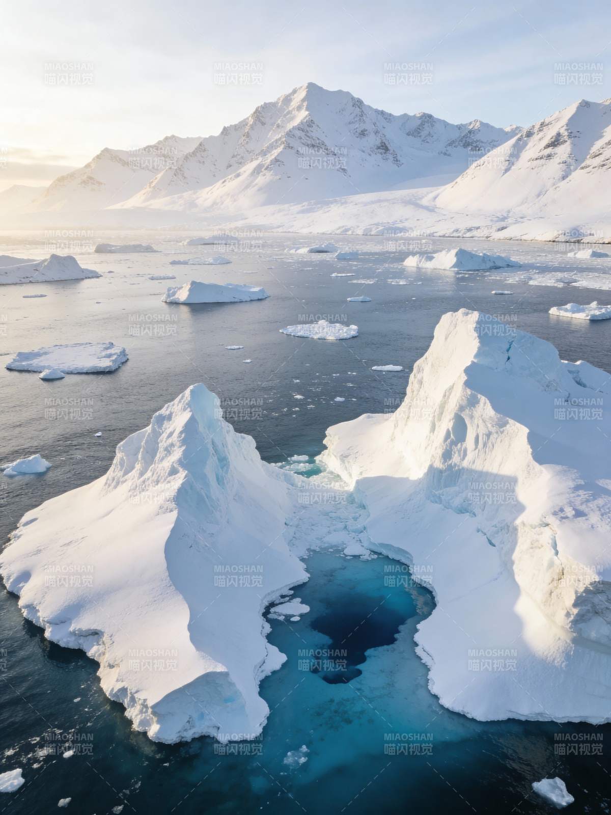 极地冰川奇景图片