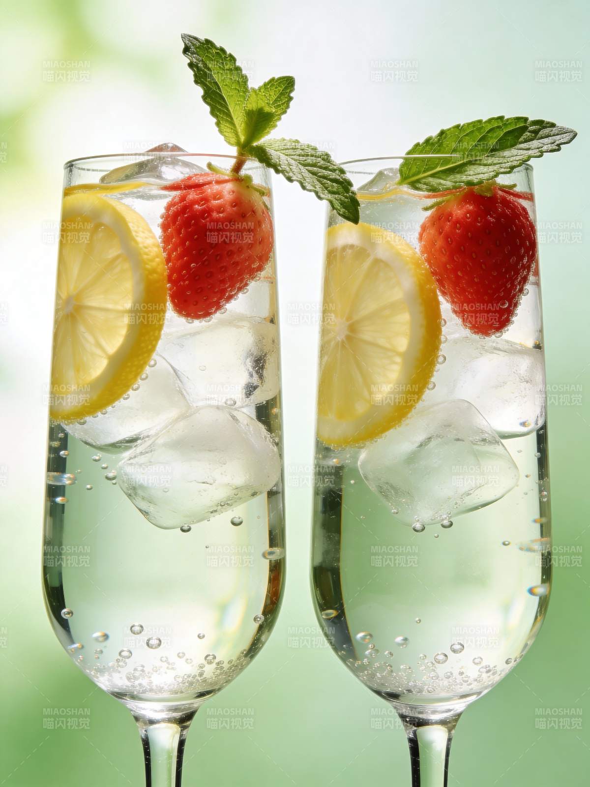 清新果味气泡饮图片