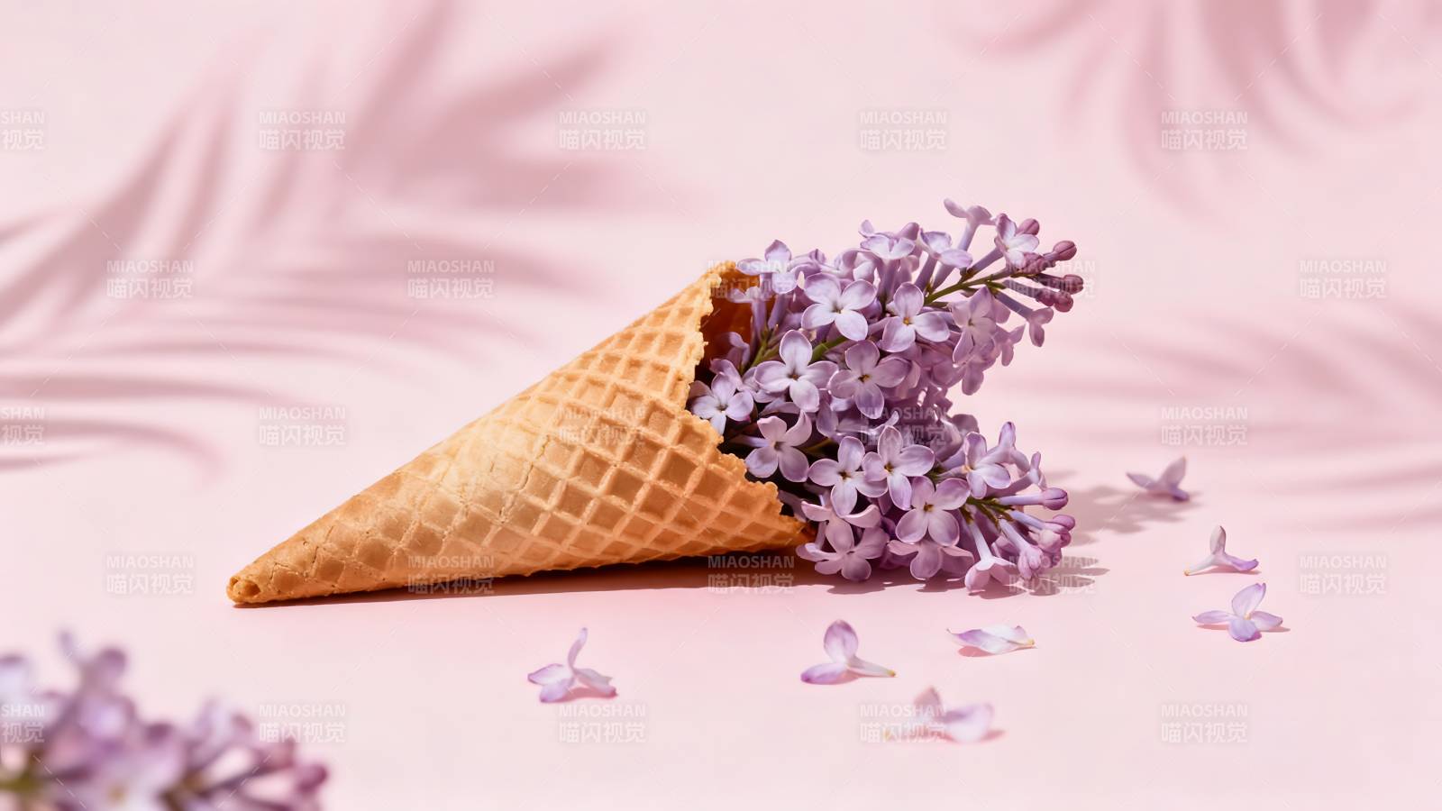 花香冰淇淋图片