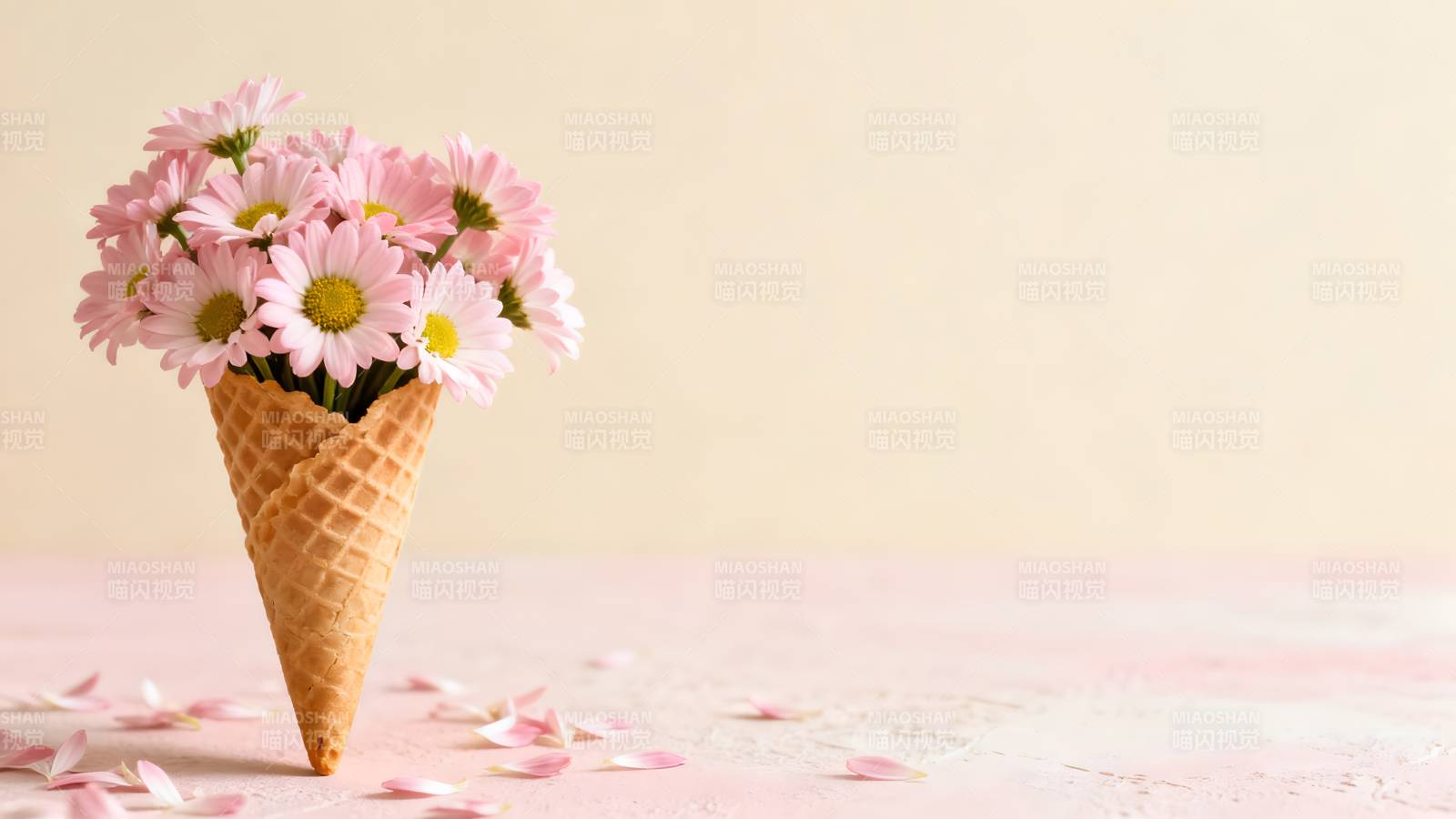 花束冰激凌图片