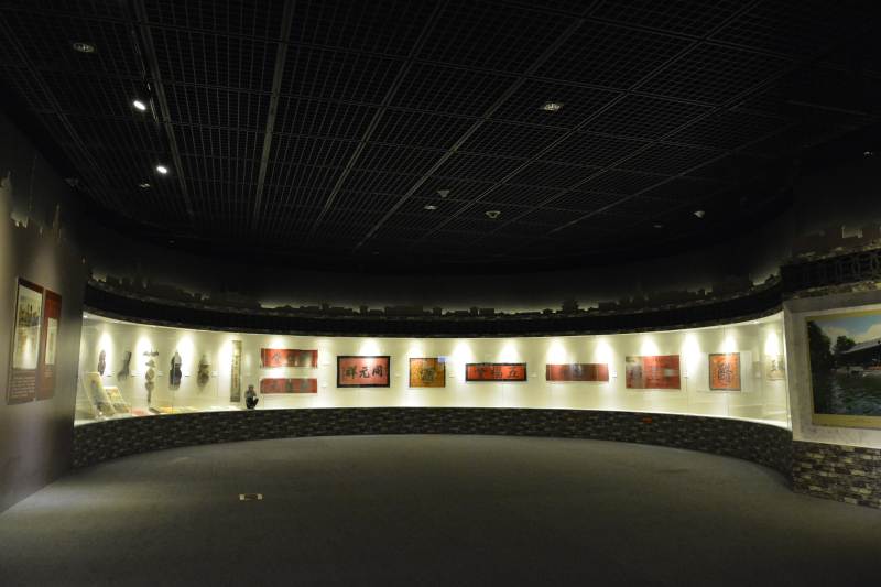 艺术展厅夜景图片