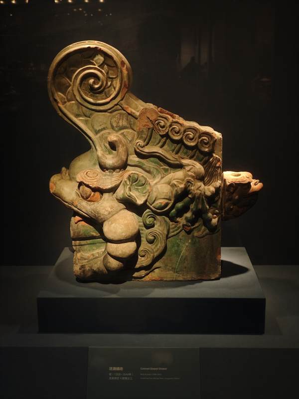 古兽瓦当雕塑图片