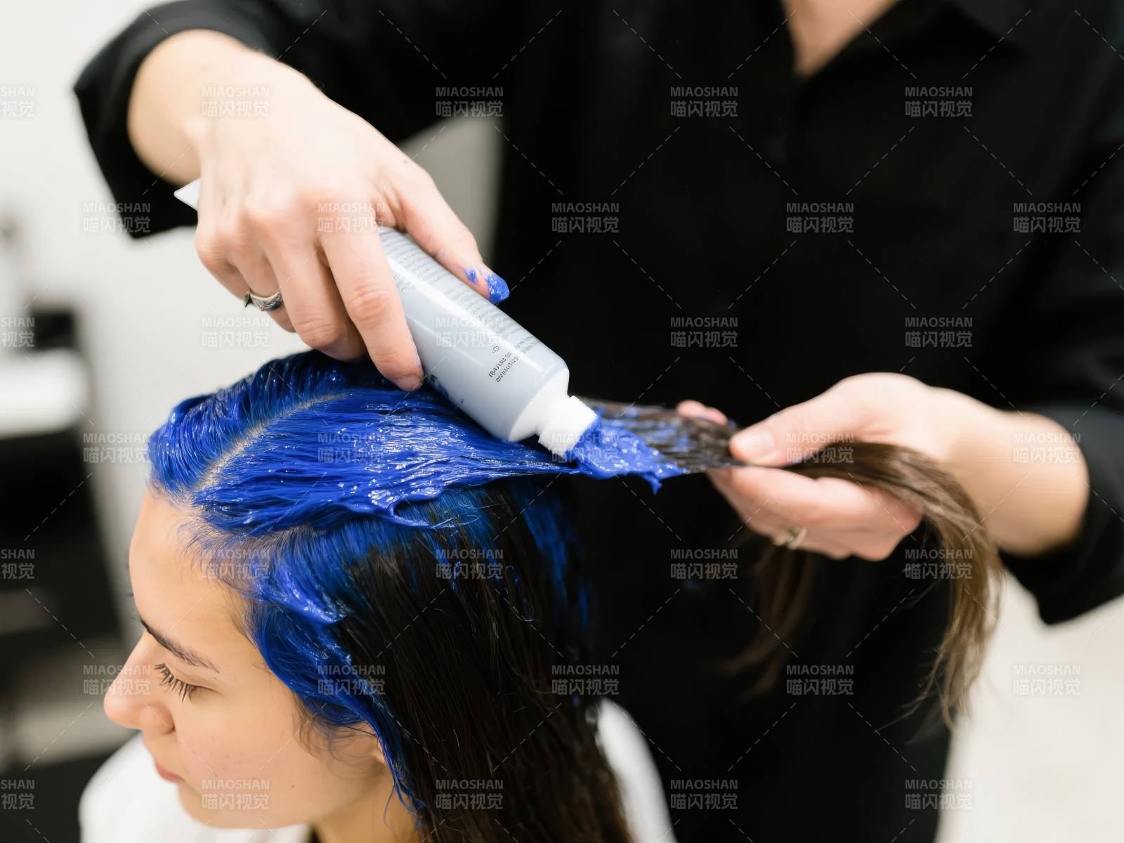 染发蓝调时尚图片