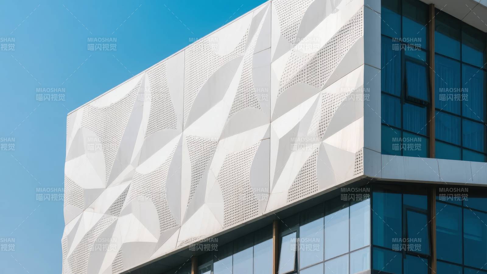 现代建筑几何立面图片